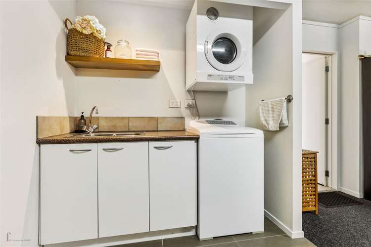 86a Wiseley Road West Harbour_38