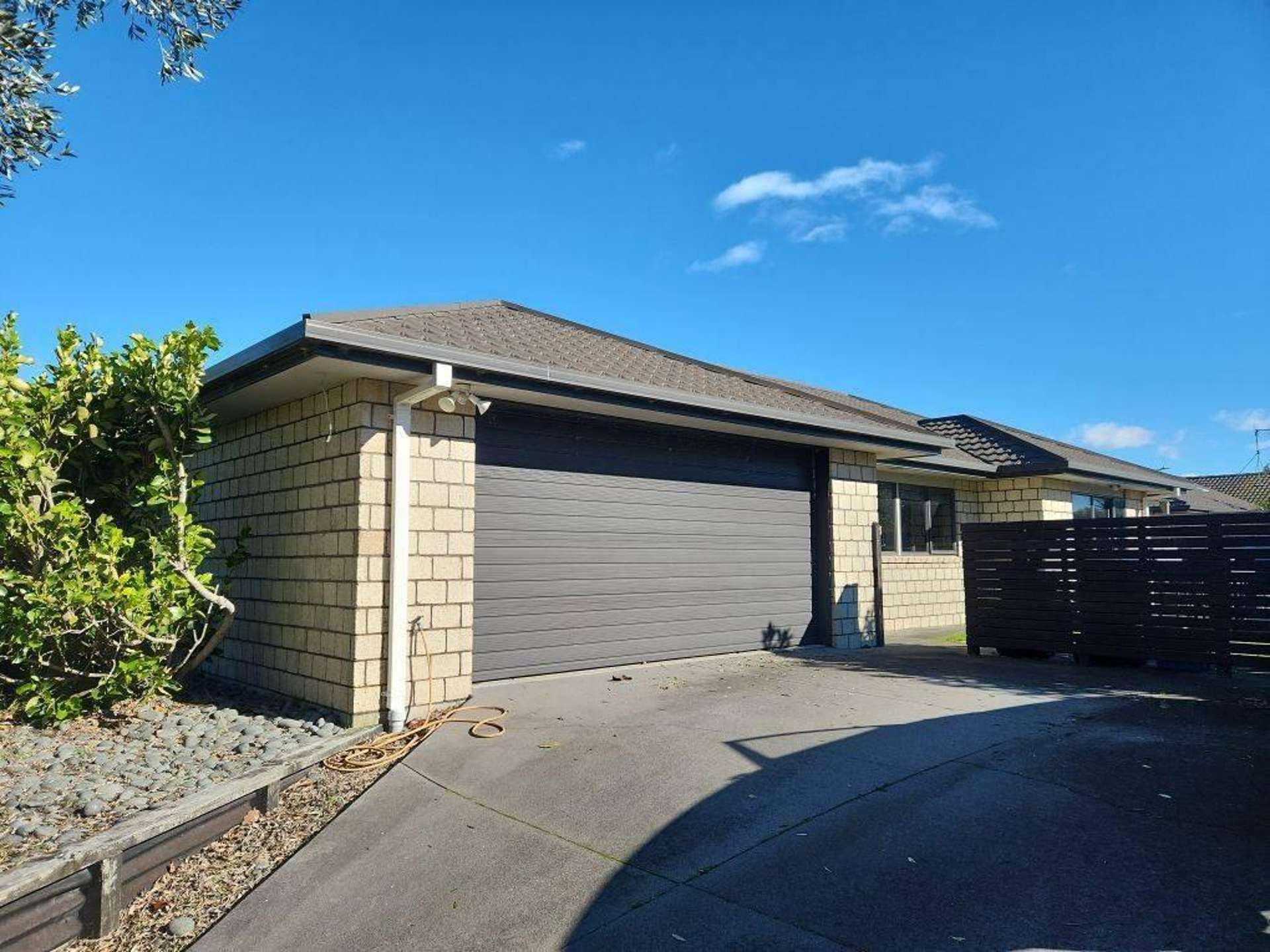 4 Millie Court 1131_0