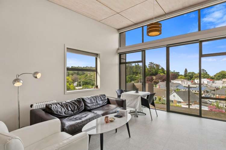 37/61 North Road North East Valley_1