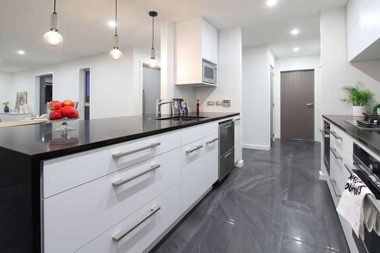 16a Longitude Place Whitby_5