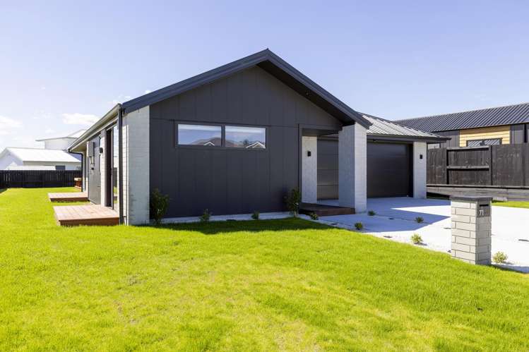71 Harakeke Drive Wharewaka_18