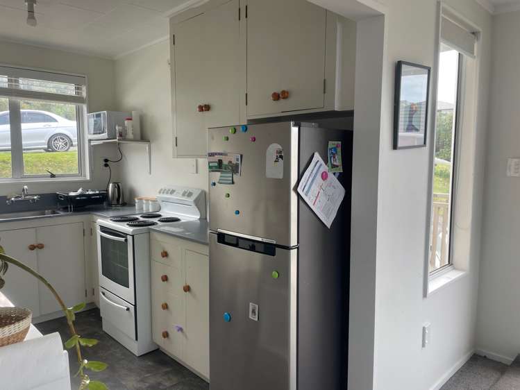 22a Norman Street Tainui_3