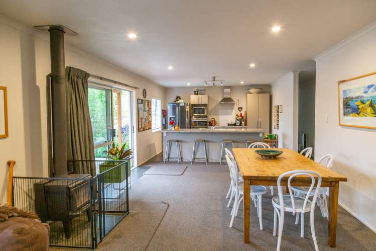 8 Ngahana Place Turangi_6