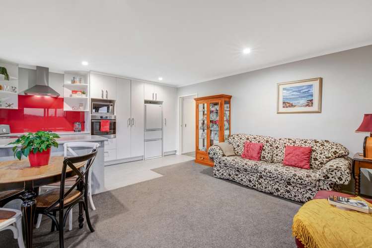 14 Kingfisher Road Millwater_11