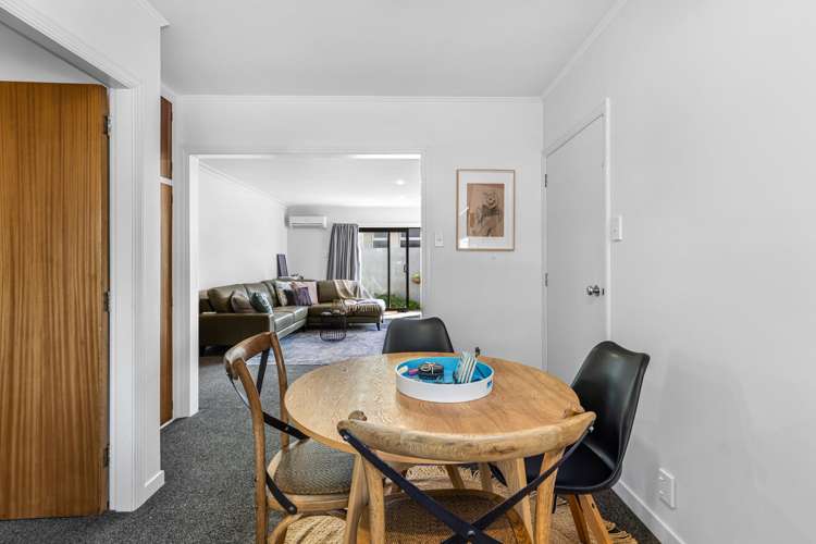 2/19 Molesworth Place Somerfield_5