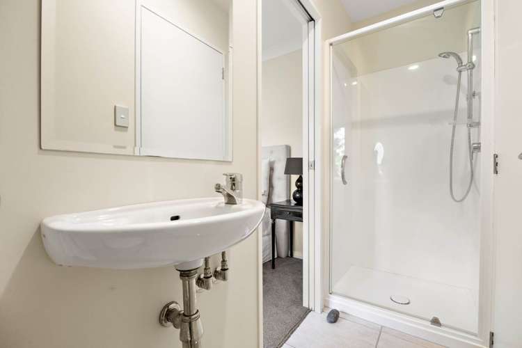 832 Old North Road Waimauku_32