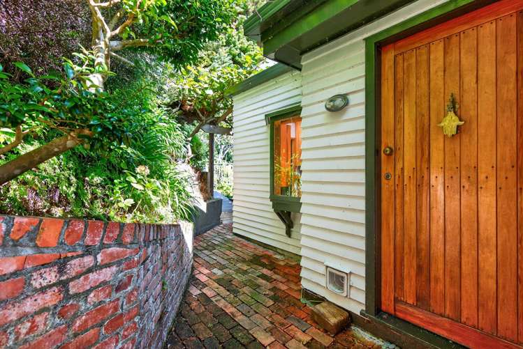 19 Karaka Street Eastbourne_28