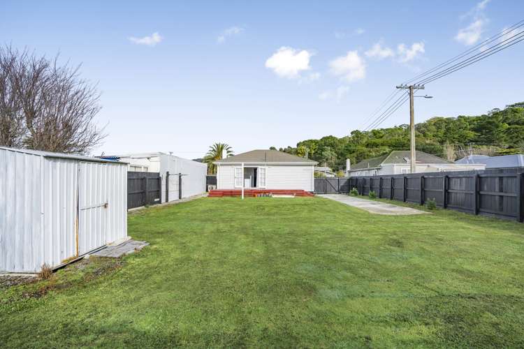 98 Wellington Road Wainuiomata_21