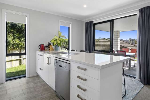 11 Caldera Crescent Pyes Pa_4