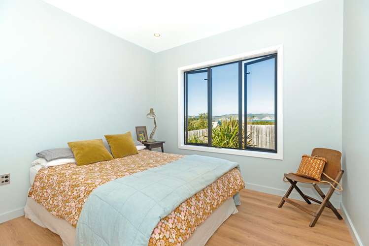 4 Tarapuka Way Māhia_7