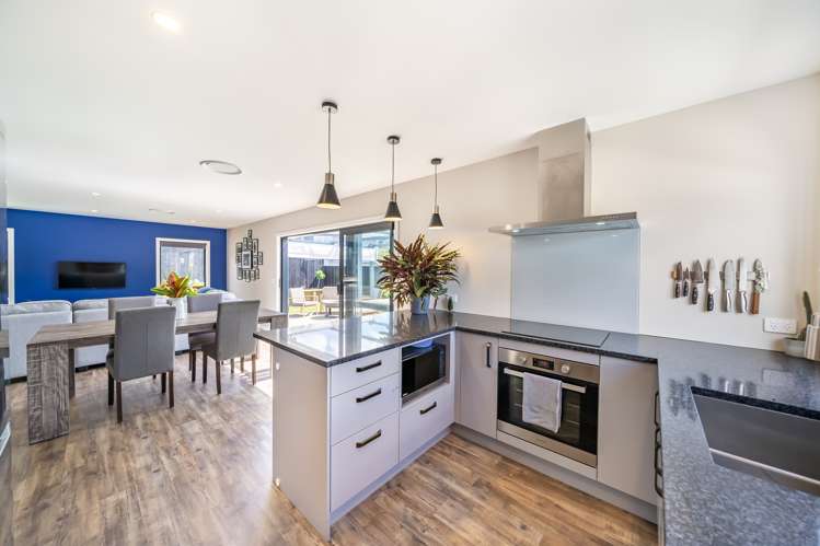 11 Rewarewa Way Timberlea_13