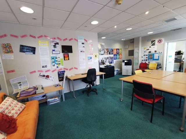 4 Mahara Place Waikanae_1