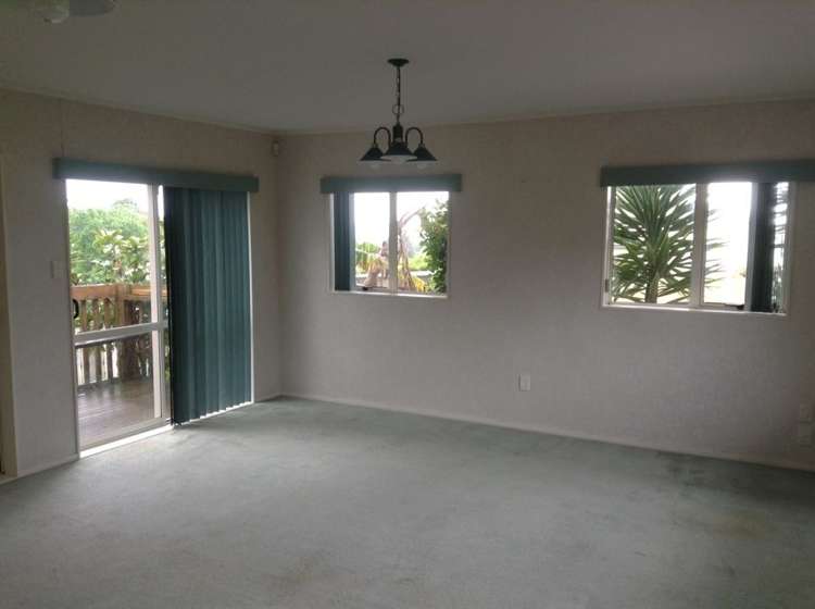 63a Clayburn Road Glen Eden_5