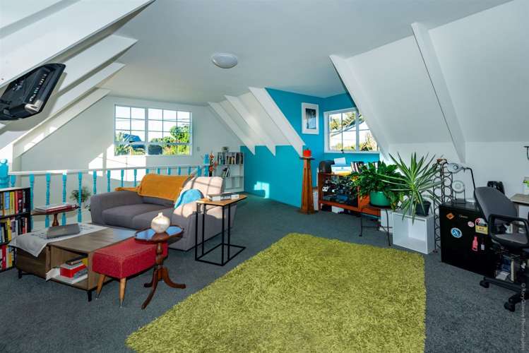 94 Rocking Horse Road Southshore_16