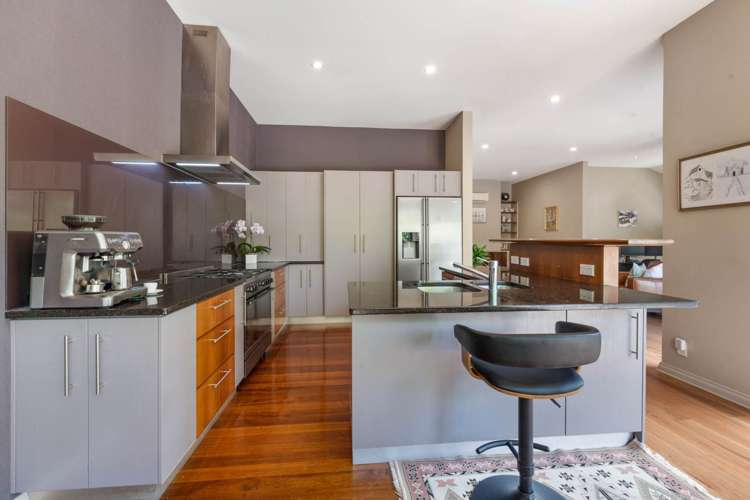 55 Hattaway Avenue Bucklands Beach_10