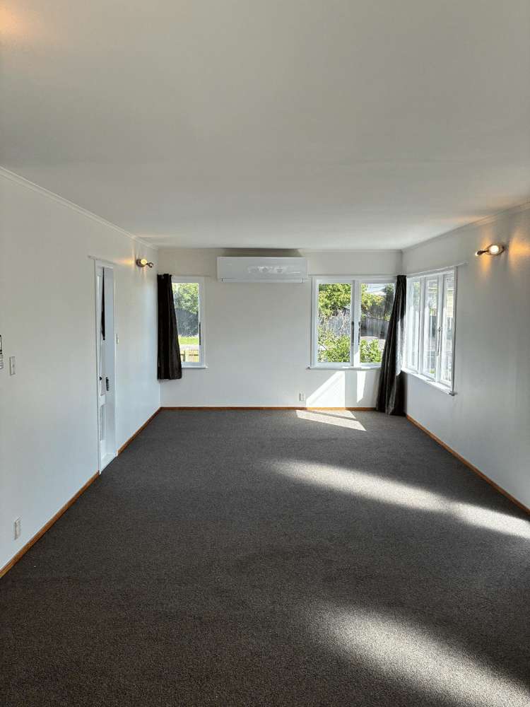 58A Sutton Crescent Papakura_5