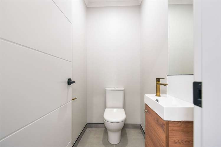 14 Gosset Avenue Chartwell_17