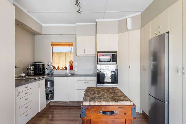 6 Charles Street Riverdale_11