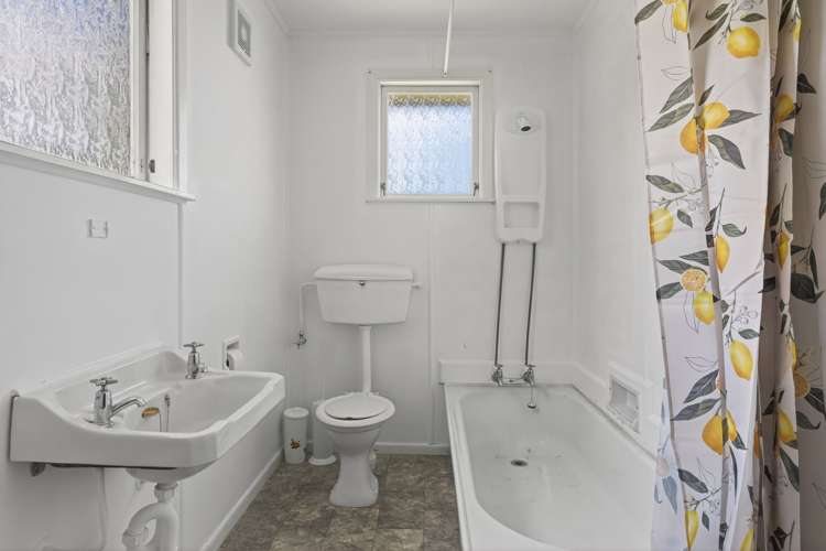 9 Halley Street Outer Kaiti_28