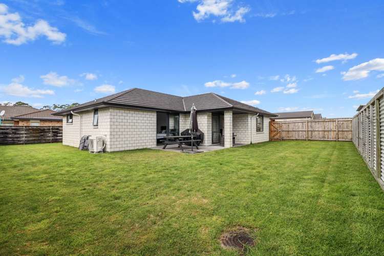 22c Clive Road Katikati_13