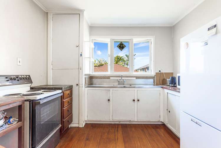 58 Hutchinson Avenue New Lynn_10