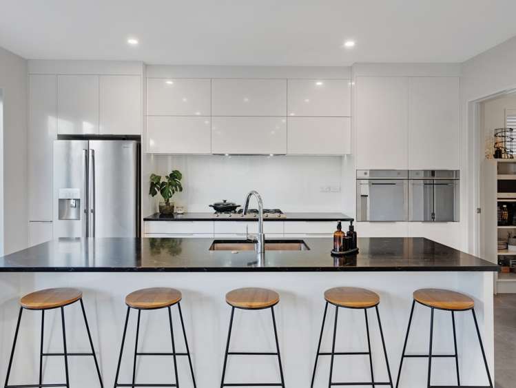 26 Papa Orchard Drive Kumeu_6