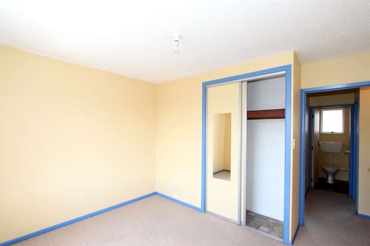 1/63a Vivian Street Burwood_10