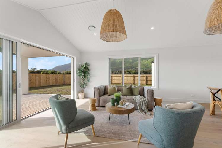 7 Pihoihoi Close Waikanae_4