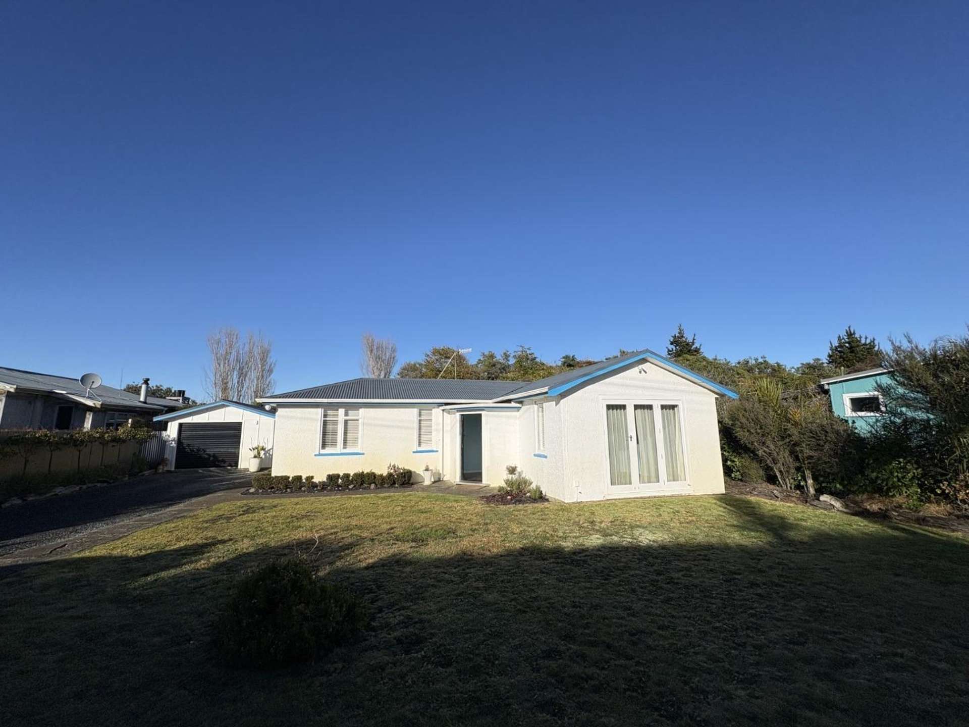 563 Waitarere Beach Road 1234_0