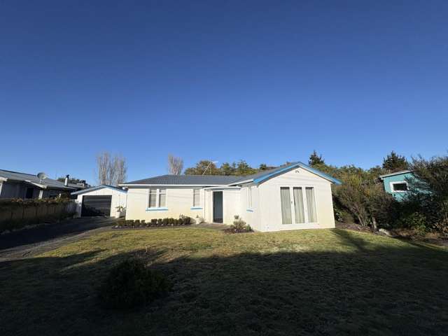 2 BEDROOM - WAITARERE BEACH