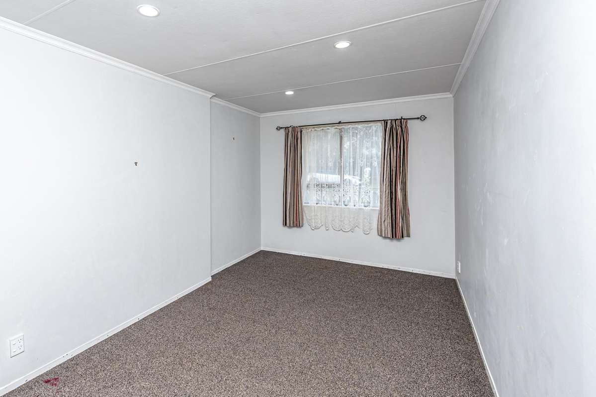 8 Tongariro Street_3