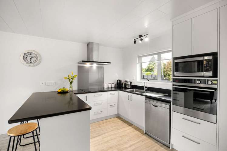 164 Burns Street Leamington_7