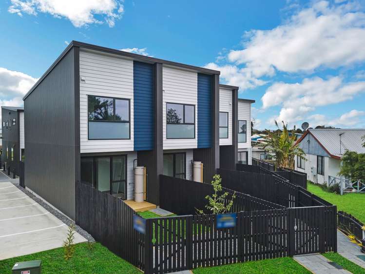 3/17 Barneys Farm Road Clendon Park_27