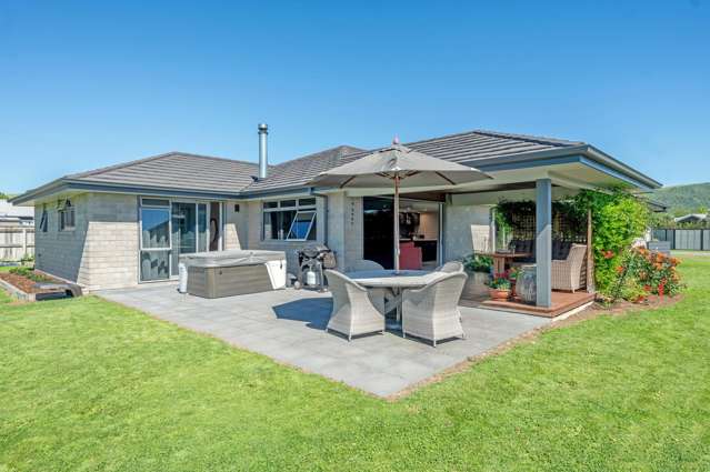 42 Montgomery Crescent Kinloch_1