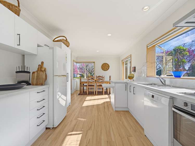1 Grosvenor Place Katikati_3