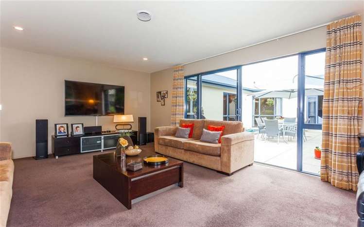 6 Becmead Drive Harewood_10