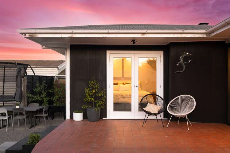 104 New Renwick Road Burleigh_21