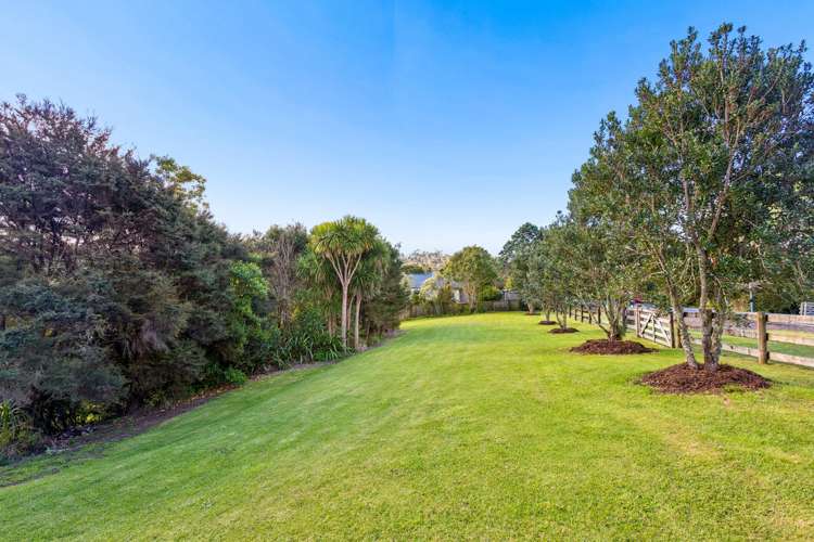 7 Carter Road Oratia_24