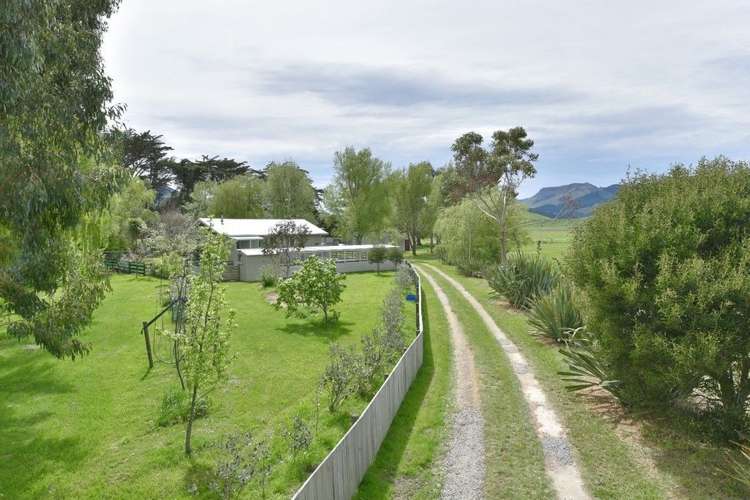 1636 Christchurch Akaroa Road Gebbies Valley_18