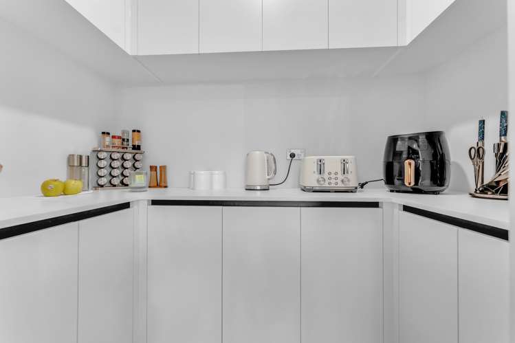 32 LEATHEM CRESCENT Pokeno_5