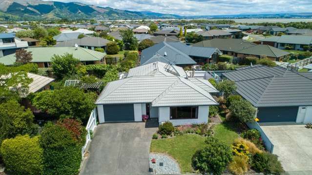 7 Mary Ann Muller Crescent Stoke_3