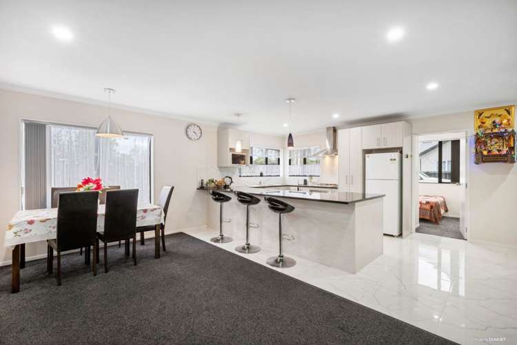 11 Kotuku Crescent Takanini_3