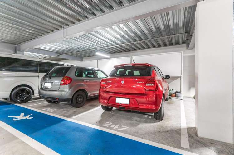 202/223D Green Lane West Epsom_15