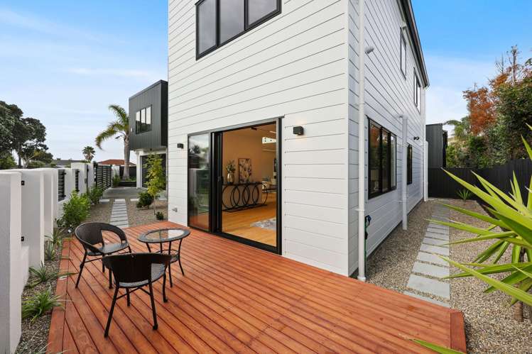 6A Gulf Crest Bucklands Beach_19