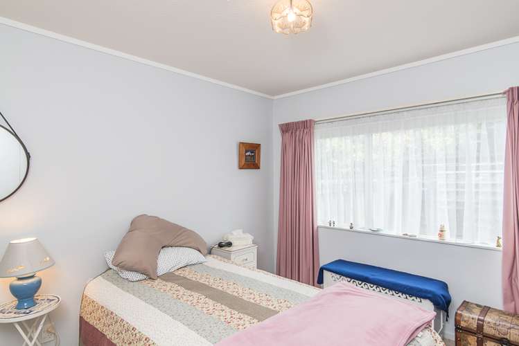 5 Beachwater Grove Paraparaumu Beach_14