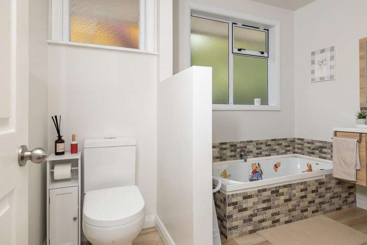 84 Brandon Street Featherston_10
