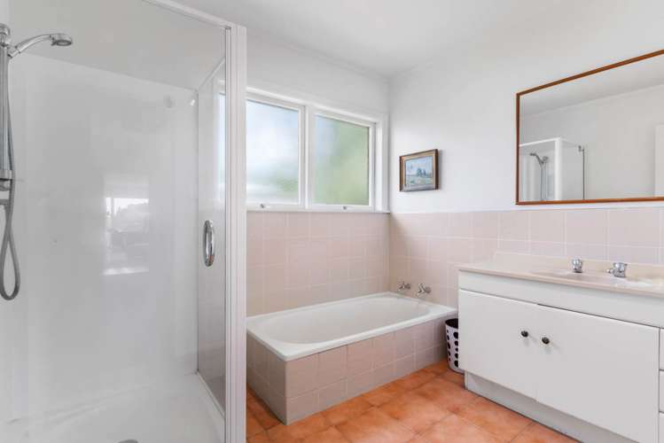 2/98 Park Rise Campbells Bay_11