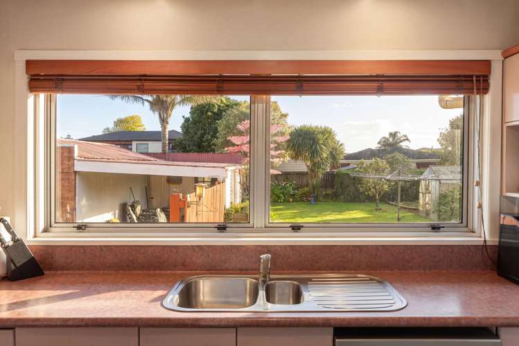 2 Buckingham Crescent Papatoetoe_9