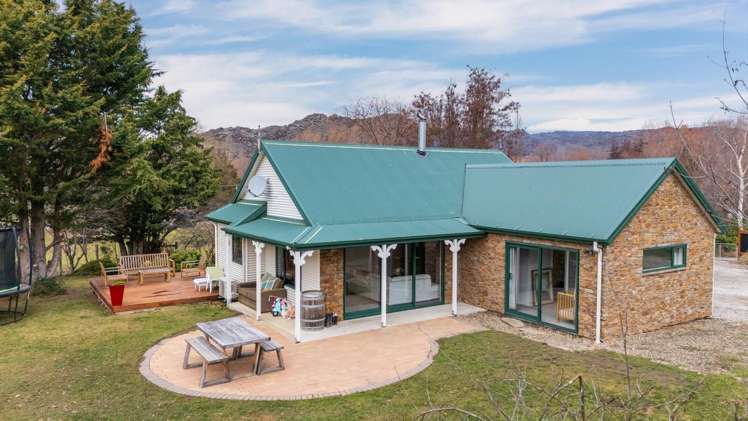 8 Letts Gully Road Alexandra_14