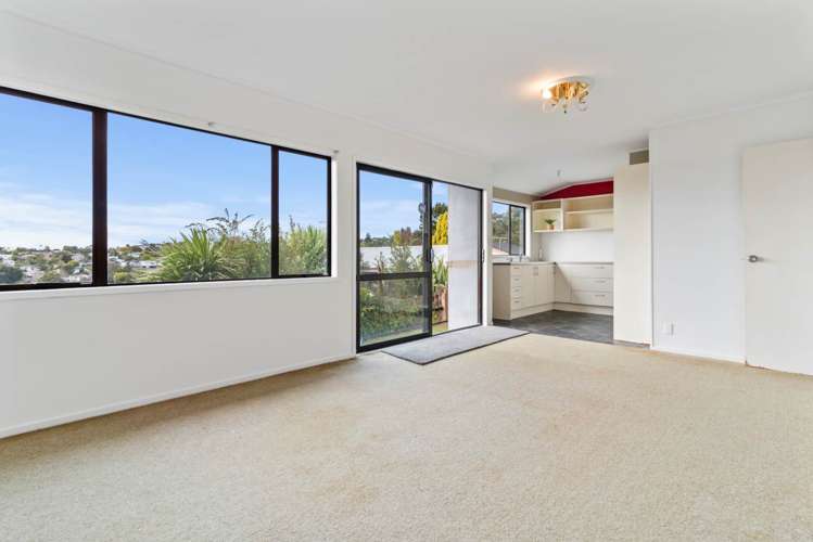 106 Solar Road Glen Eden_8